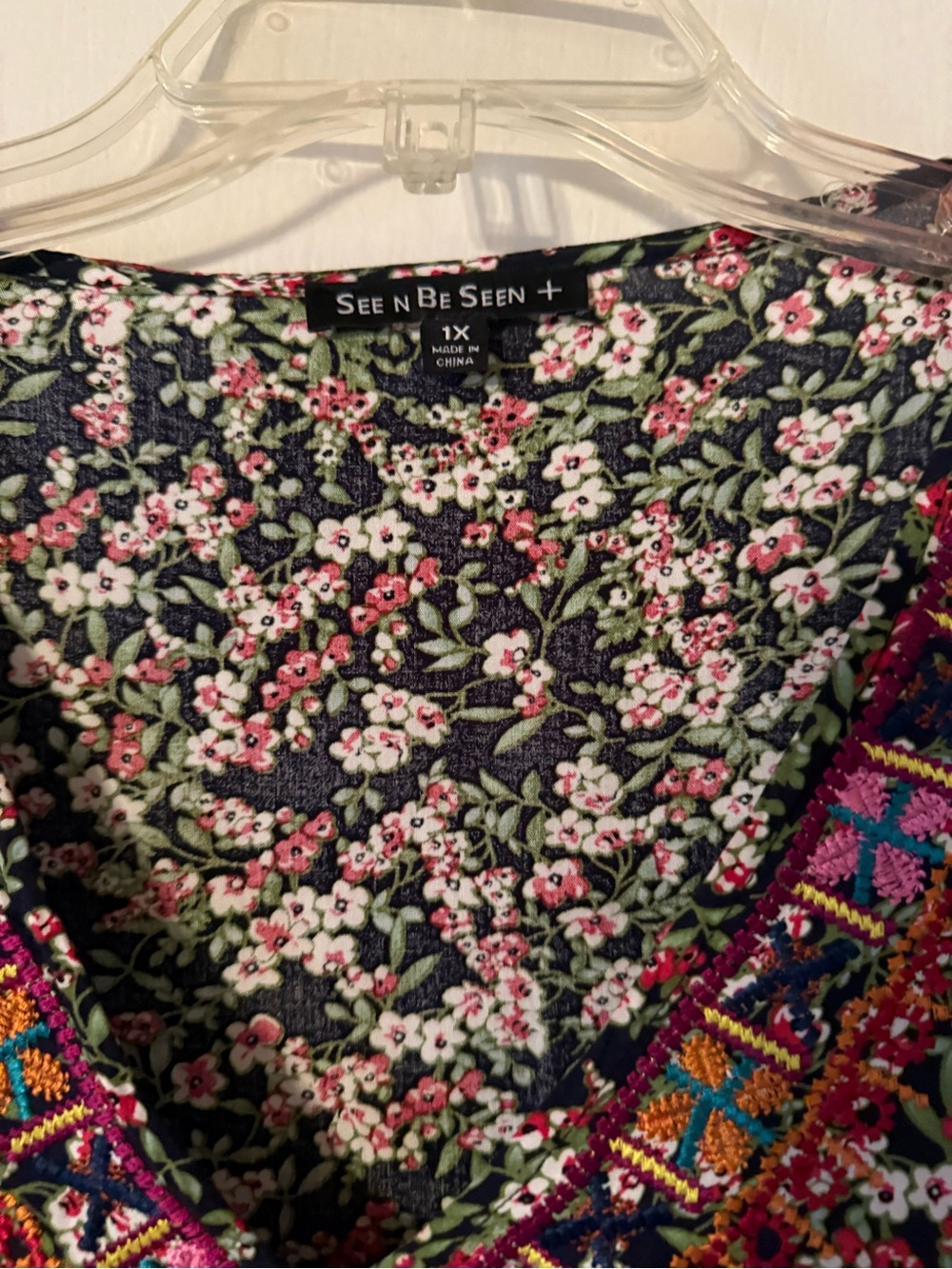 Floral Embroidered V-Neck Boho Top in Multicolor - Picture 3 of 3